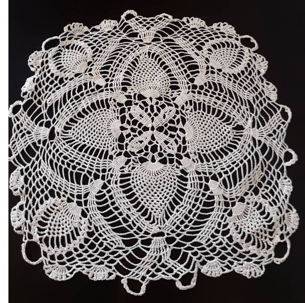 Vintage Square (14") White Doily