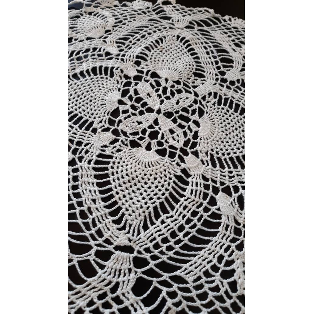 Vintage Square (14") White Doily
