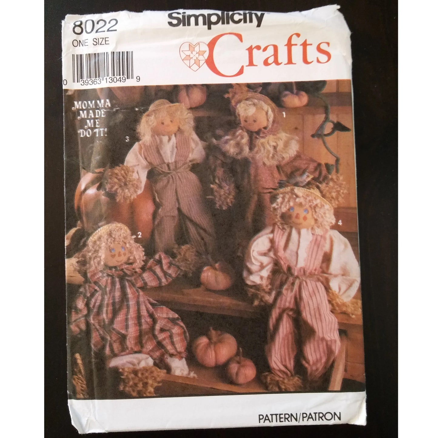 Simplicity Crafts 8022 scarecrow and clothes pattern, uncut
