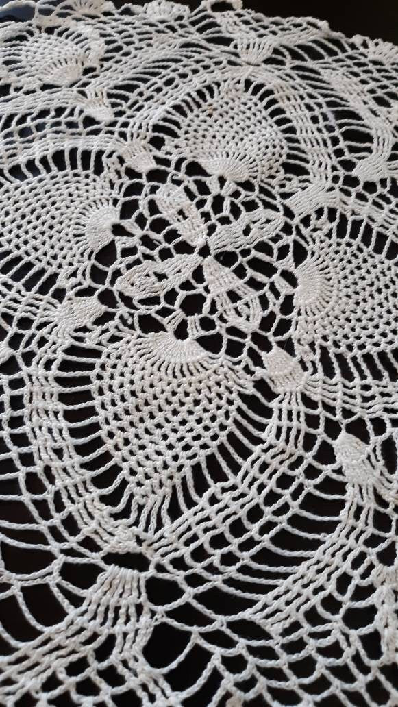 Vintage Square (14") White Doily