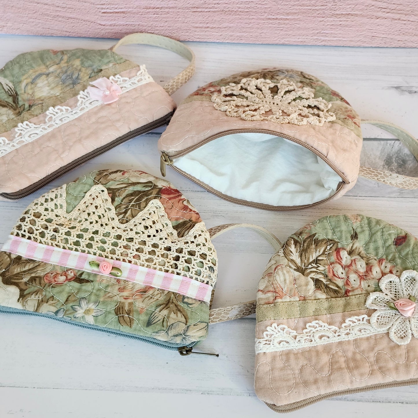 Flowers and Lace Quilted Teacup Pouch