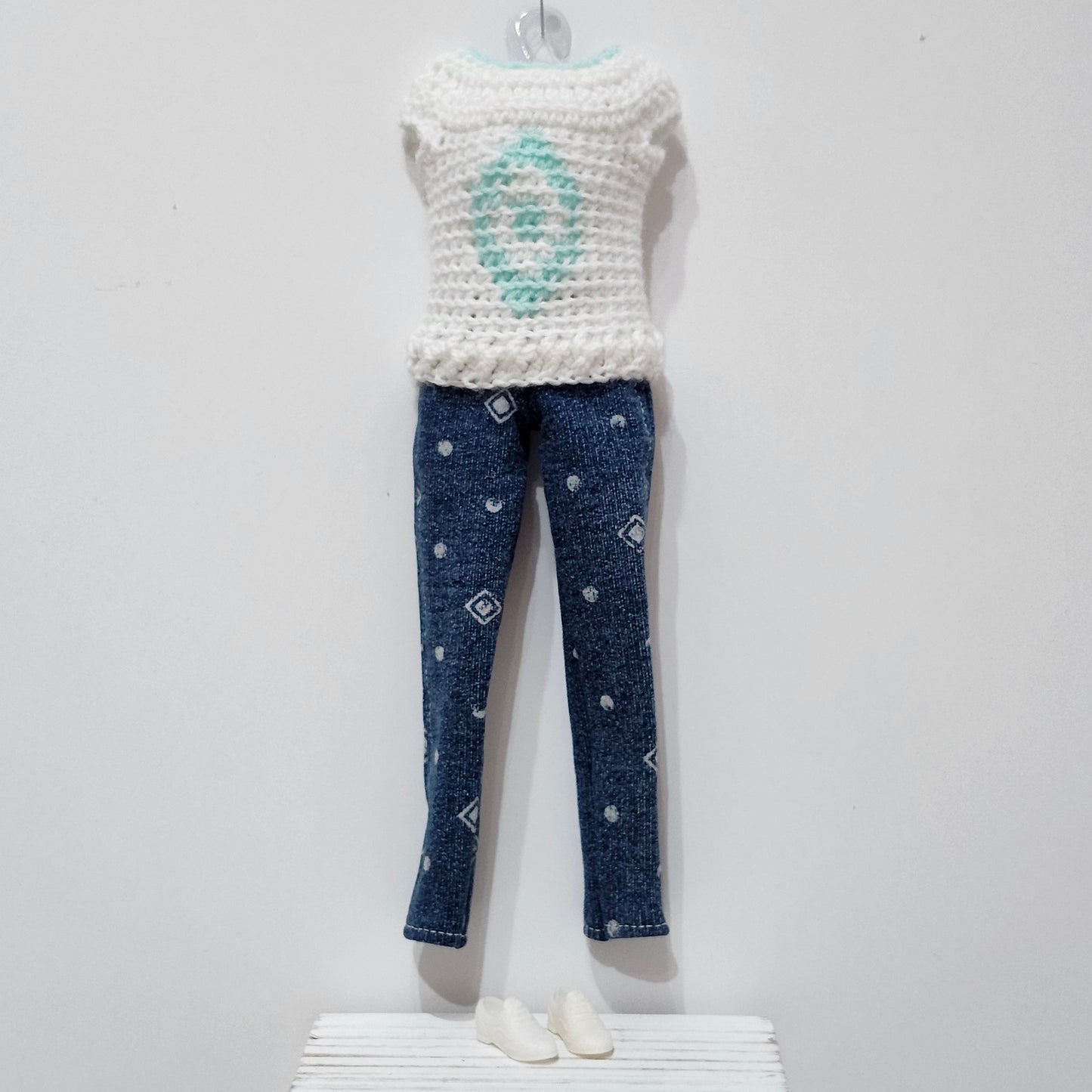 Diamond Sweater and Jeans for 11 1/2" female fashion dolls