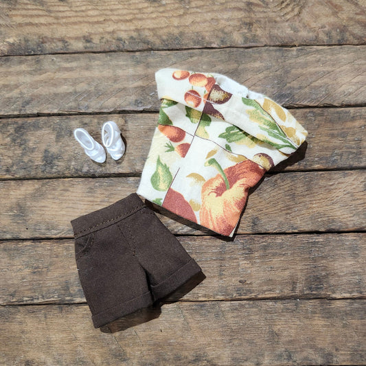 Autumn Blouse and Shorts for 11 1/2" female fashion dolls