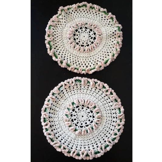 Vintage Round (8.5") Pink and White Doilies, set of 2