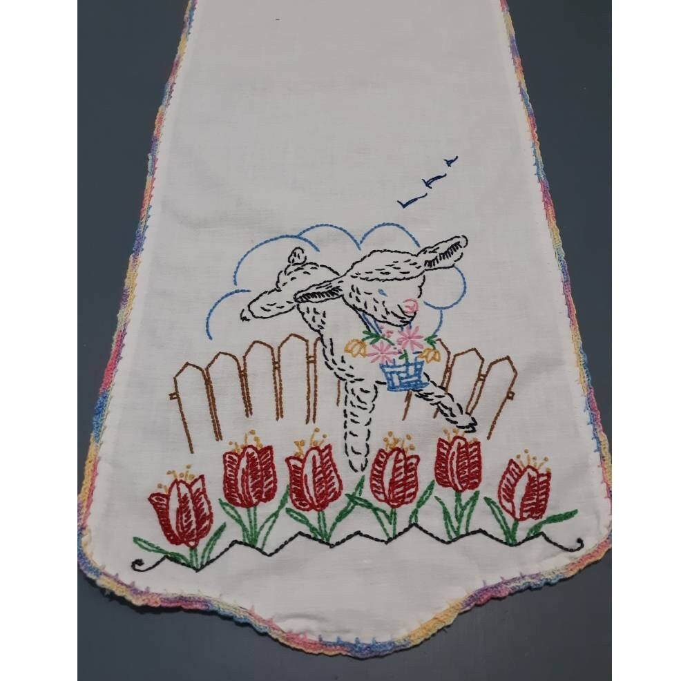 Embroidered Lamb Vintage Table Runner
