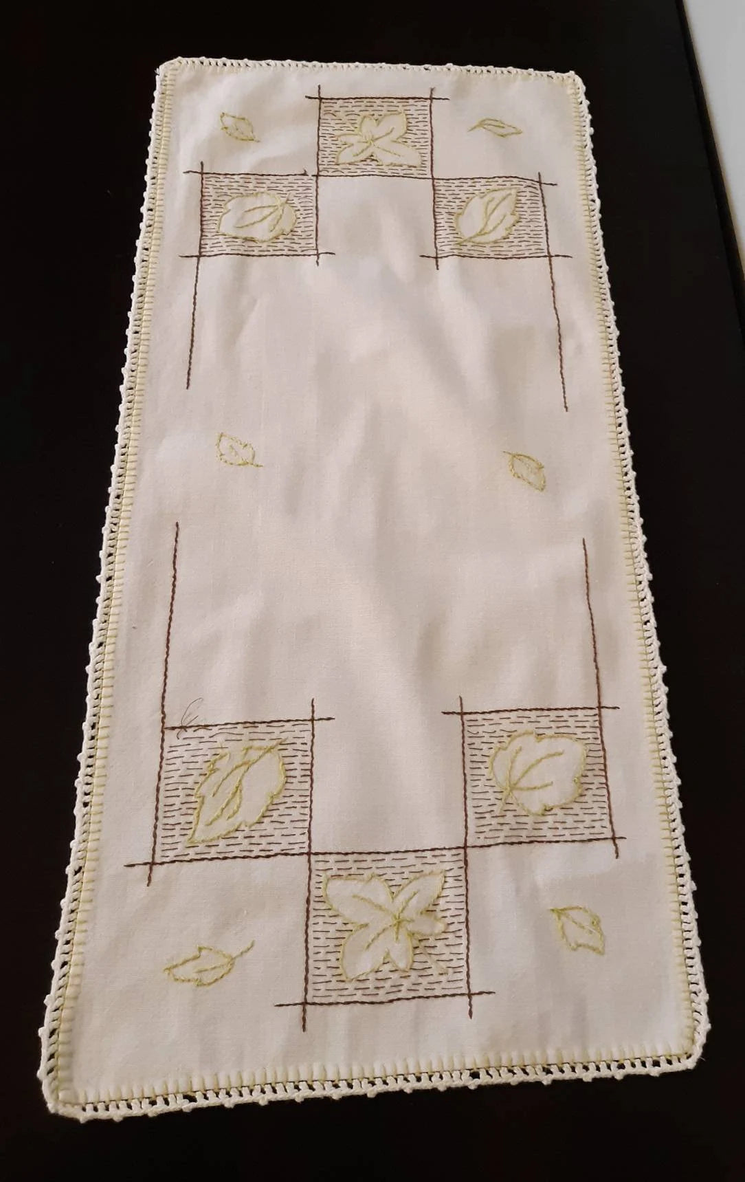 Vintage Leaf Table Runner/Dresser Scarf