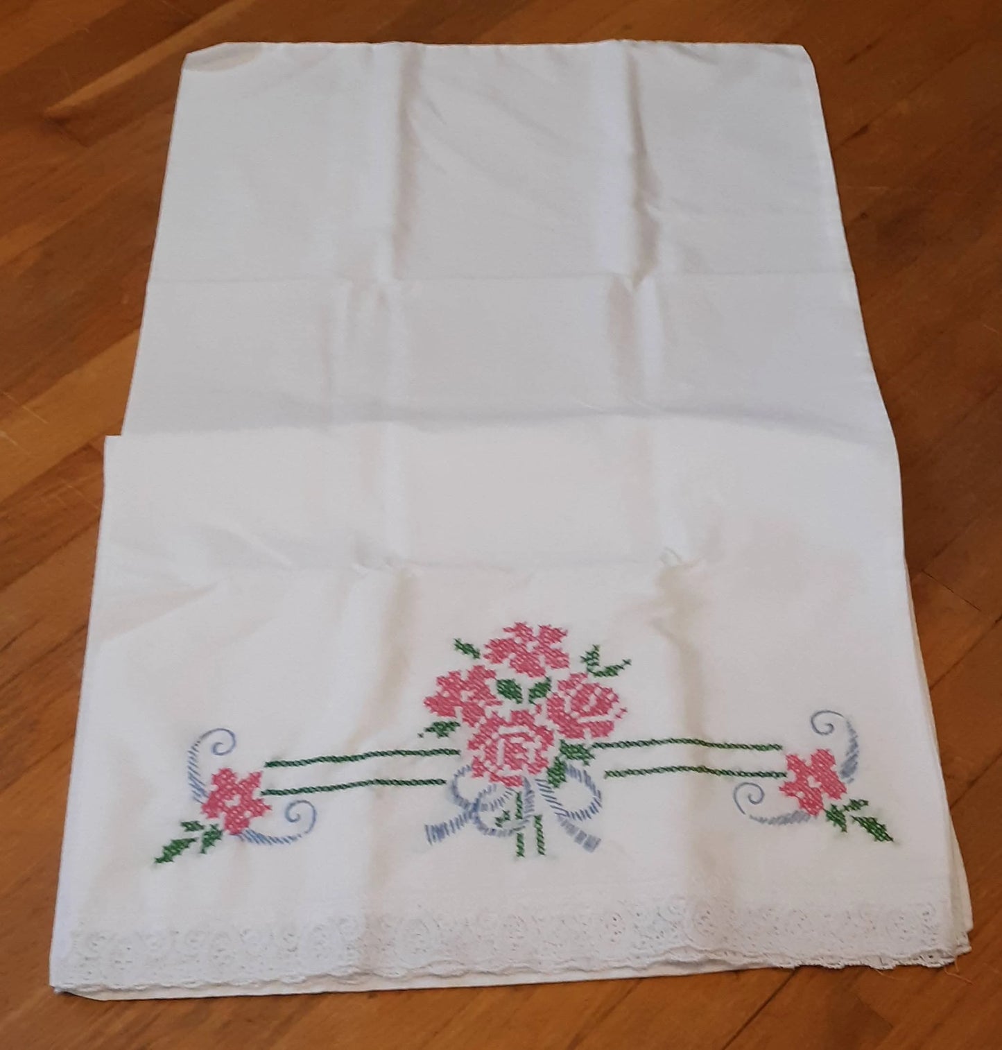 Pink Roses Bouquet Embroidered Pillowcases with Lace Trim