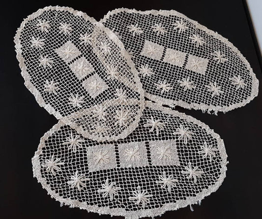 Vintage Oval Ecru Doilies, Set of 3