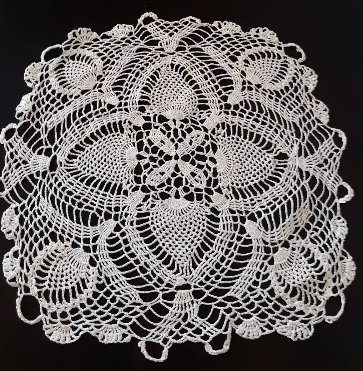 Vintage Square (14") White Doily