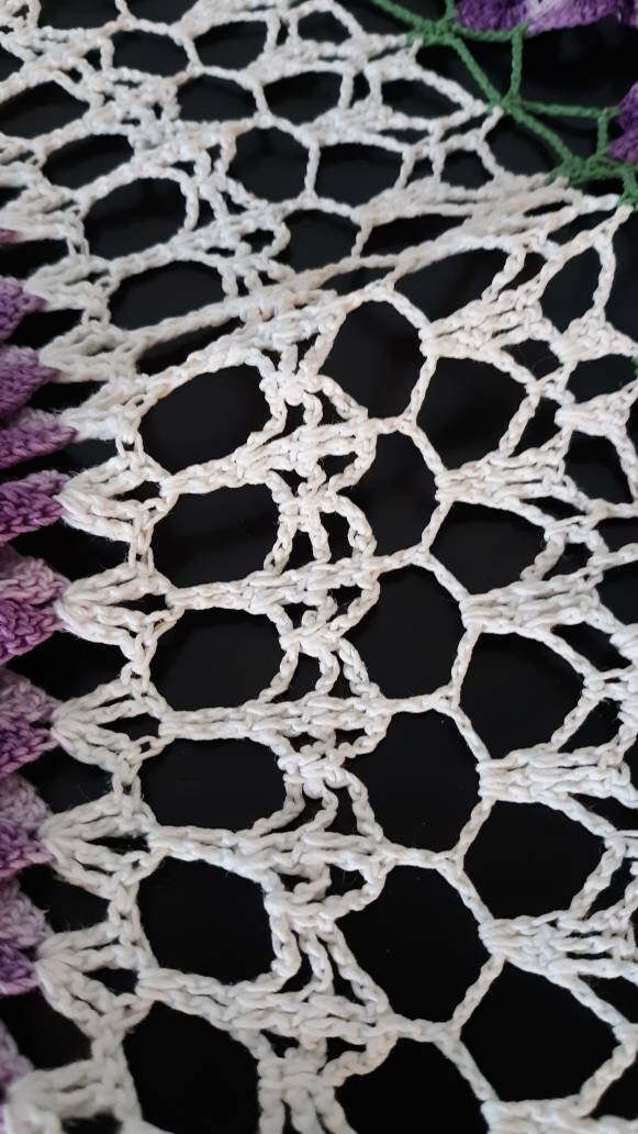 Vintage Round (28") Purple and White Doily