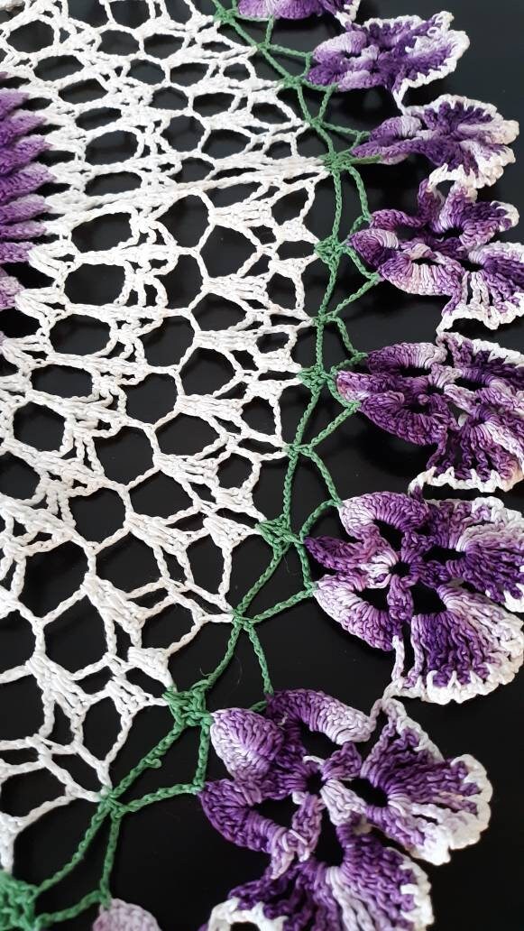 Vintage Round (28") Purple and White Doily