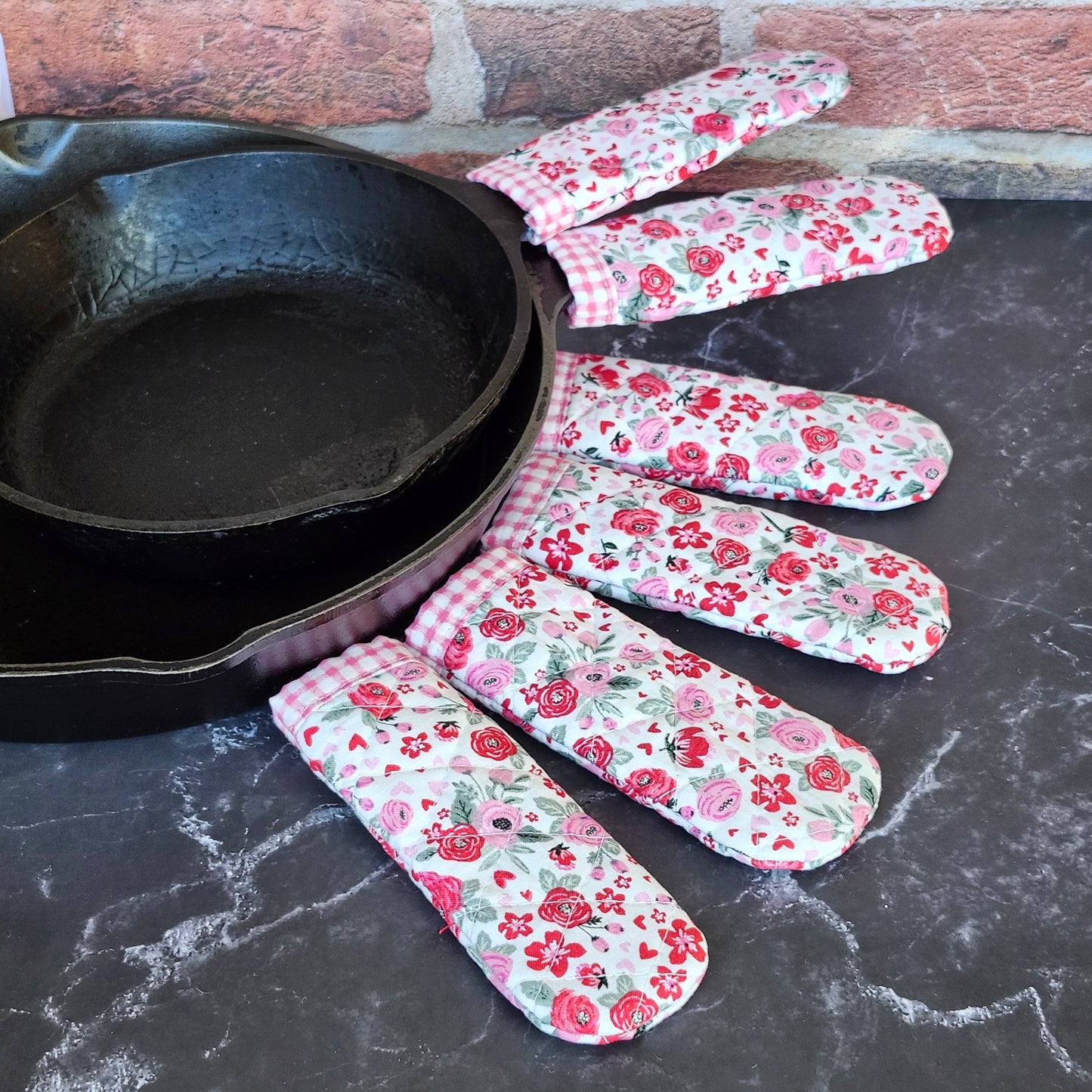 Roses and Hearts Skillet Handle Cover