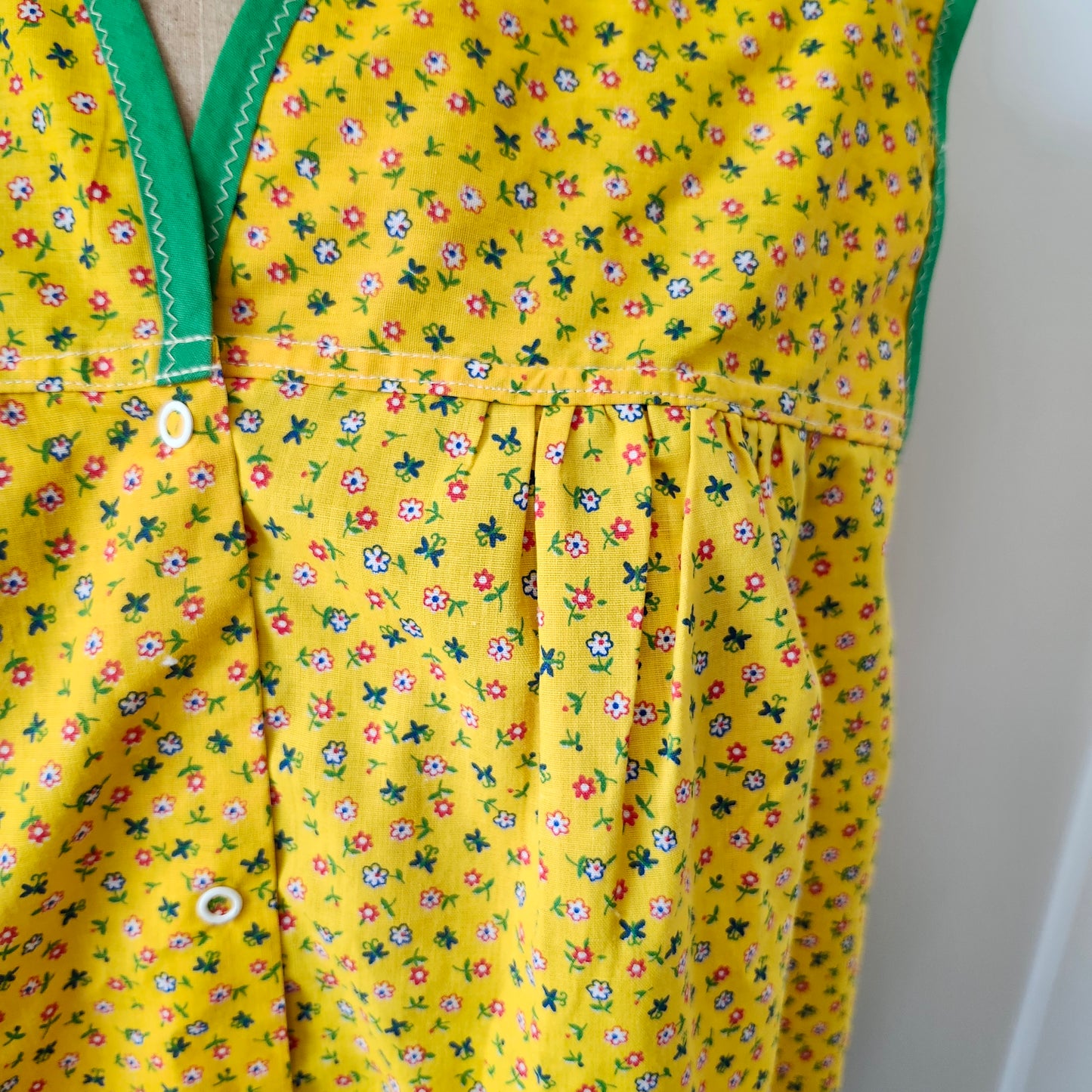 Yellow Floral Vintage Smock/Cobblers Apron