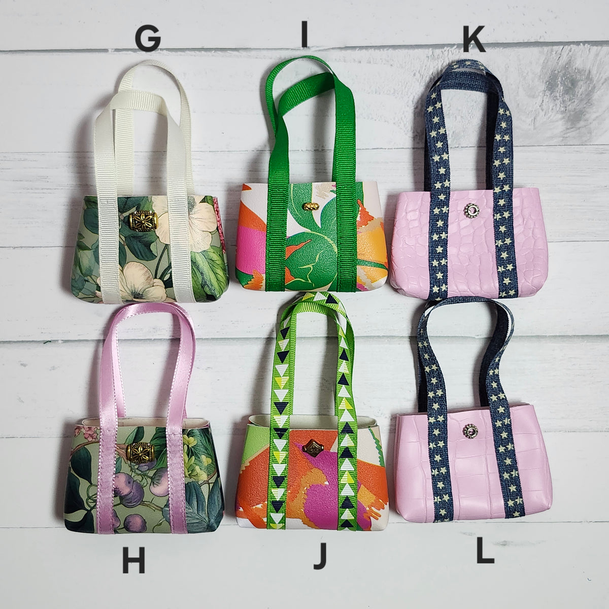 Weekend Tote or Duffle Bag for 1:6 fashion dolls