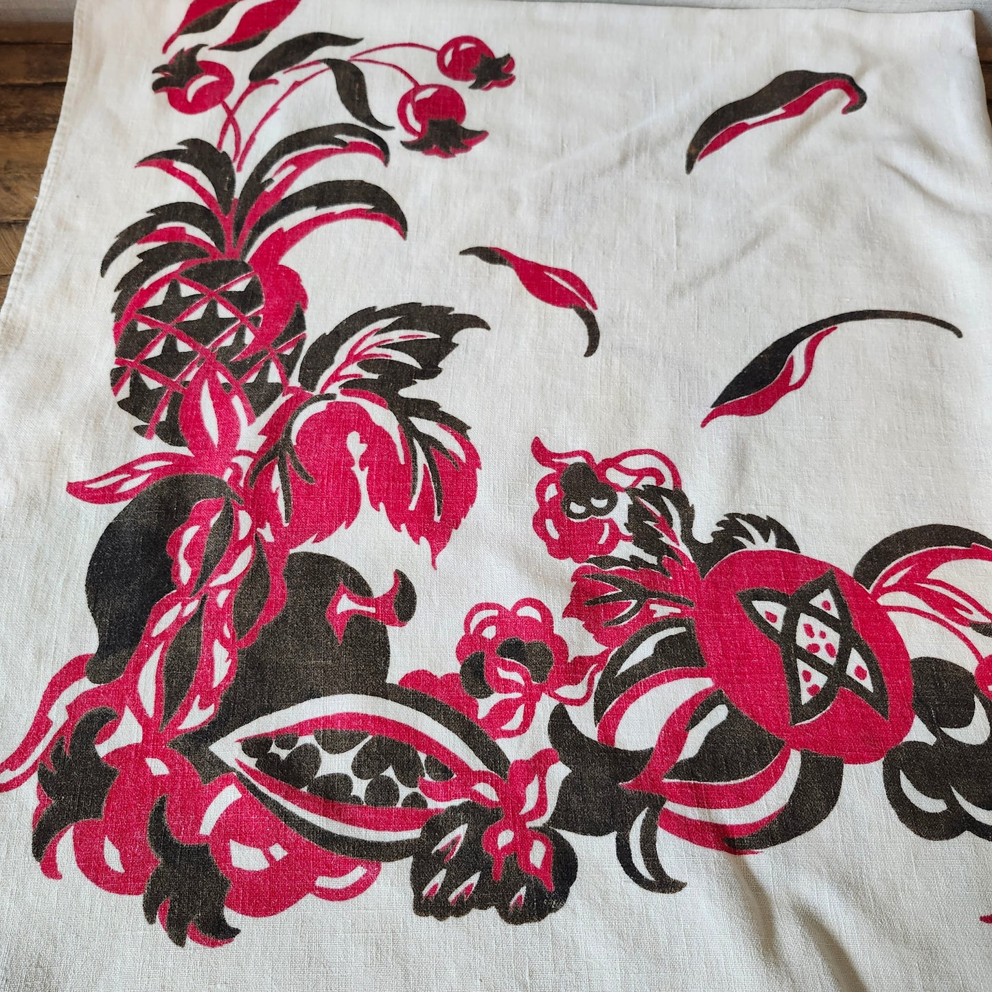 Pink and Brown Floral Design Vintage Tablecloth