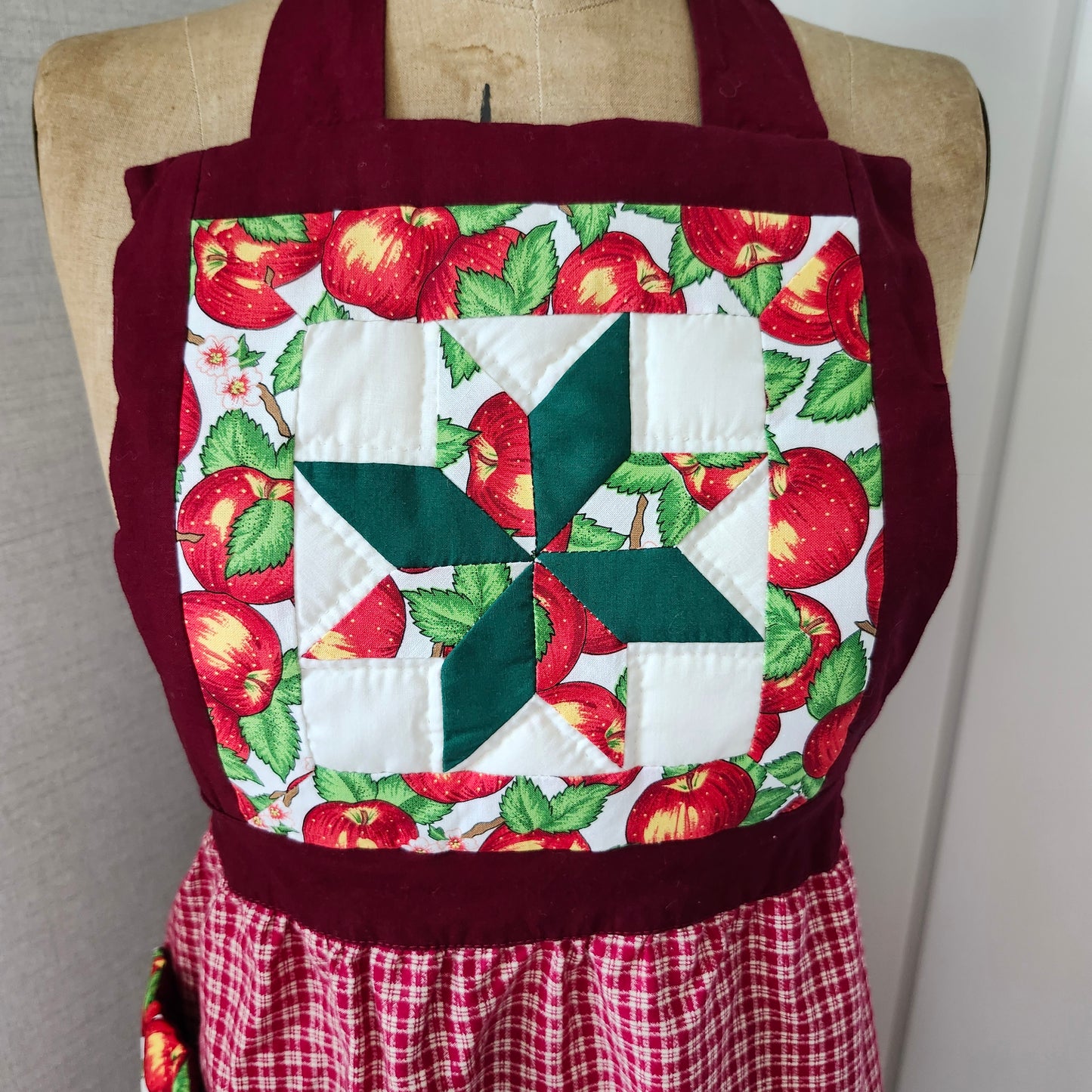 Apple Print Quilted Bib Vintage Apron