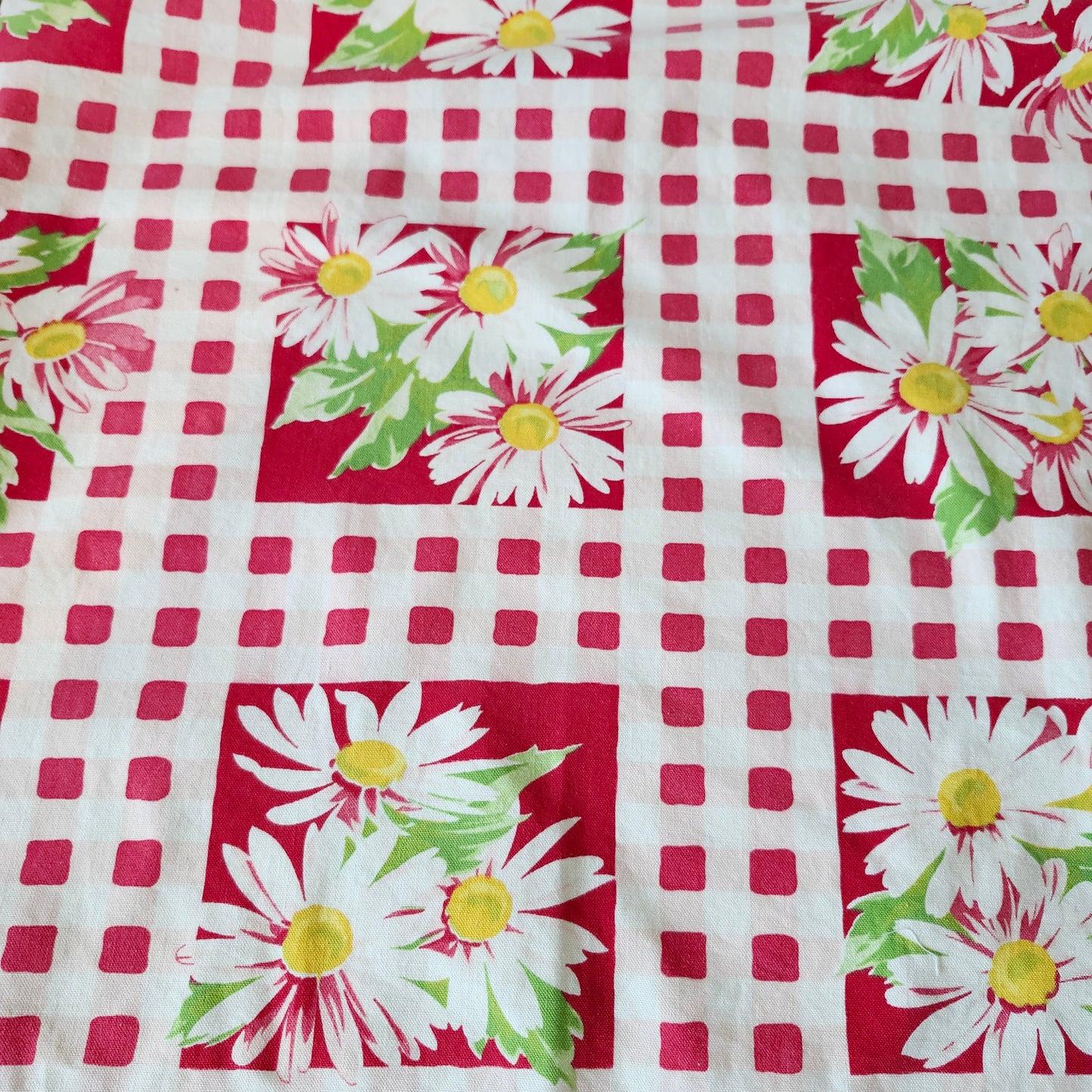Daisies and Pink Squares Vintage Tablecloth