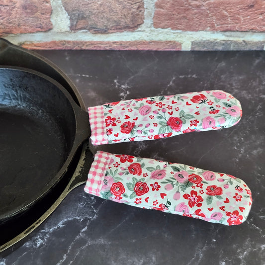 Roses and Hearts Skillet Handle Cover
