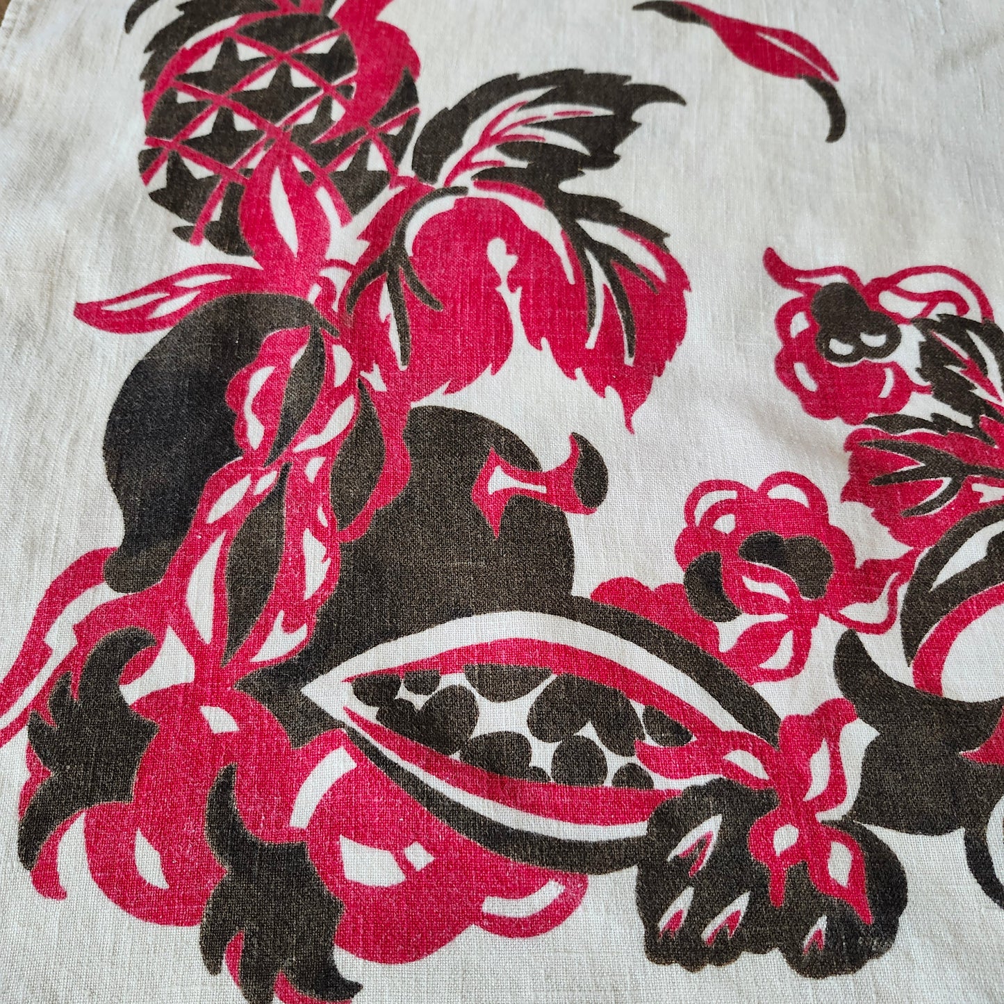 Pink and Brown Floral Design Vintage Tablecloth