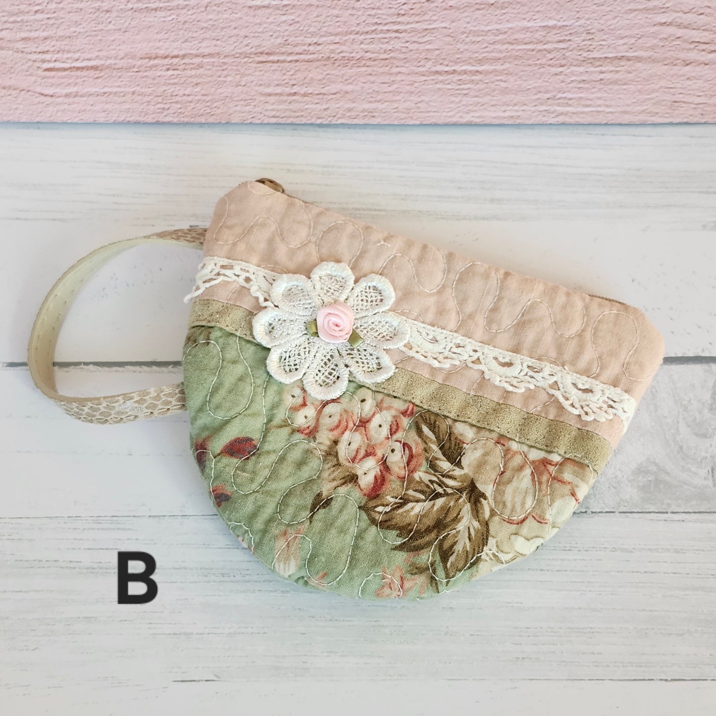 Flowers and Lace Quilted Teacup Pouch